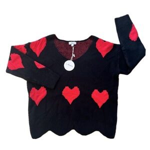 Macaron Women’s Sweater NWT Black & Red Hearts Scalloped Hem SZ Small Oversized
